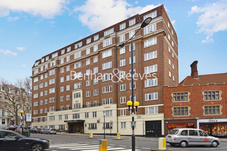 2  bedrooms flat to rent in Vicarage Court, Kensington, W8-image 6
