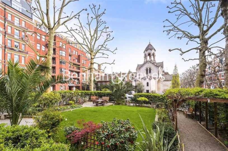 2  bedrooms flat to rent in Iverna Gardens, Kensington, W8-image 1