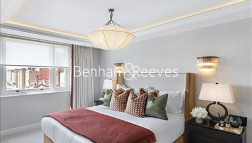 3  bedrooms flat to rent in Prince of Wales Terrace, Kensington, W8-image 4