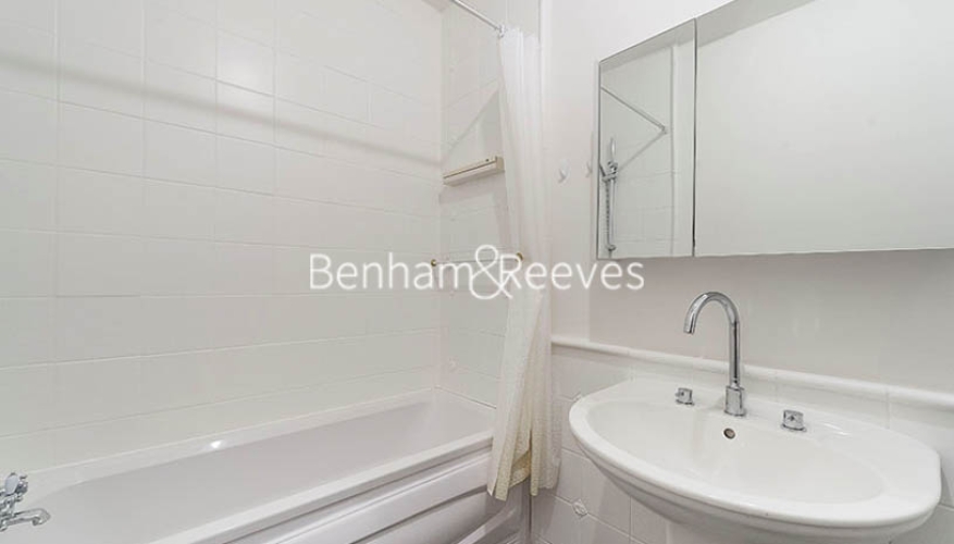 2  bedrooms flat to rent in Lexham Gardens, Kensington, W8-image 4