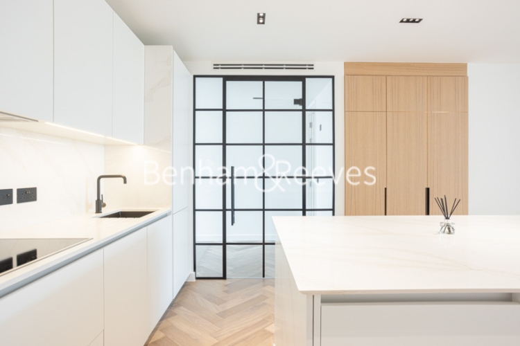 1  bedroom flat to rent in Cluny Mews, Kensington, SW5-image 8