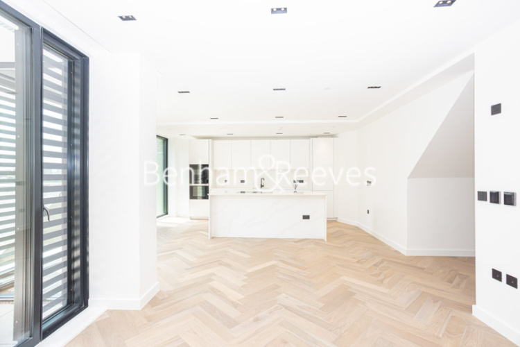 2  bedrooms flat to rent in Cluny Mews, Kensington, SW5-image 7