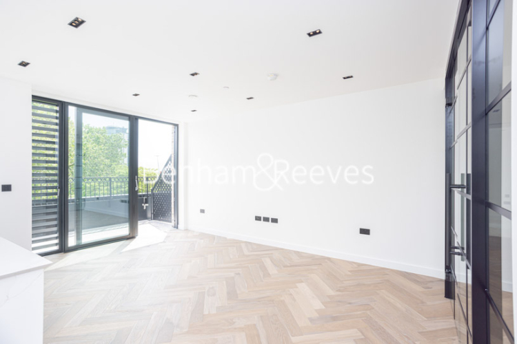 2  bedrooms flat to rent in Cluny Mews, Kensington, SW5-image 7