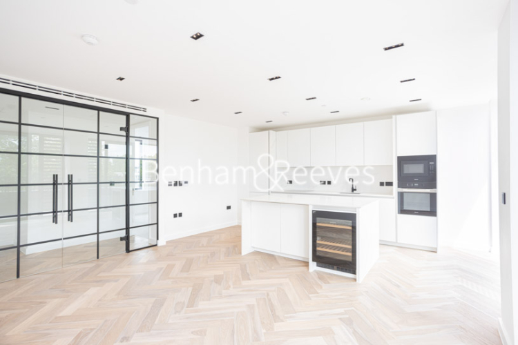 2 bedrooms flat to rent in Cluny Mews, Kensington, SW5-image 9