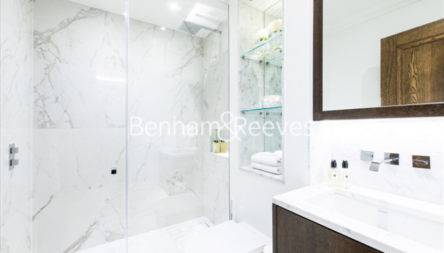 2 bedrooms flat to rent in Prince of Wales Terrace, Kensington, W8-image 4