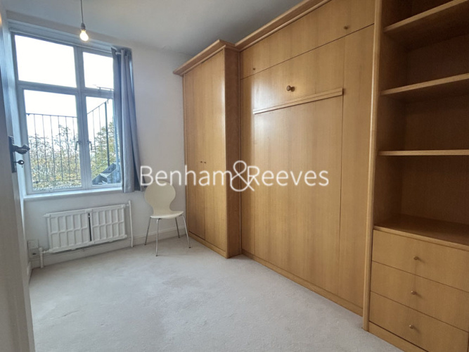 2  bedrooms flat to rent in Oakwood Court, Kensington, W14-image 6