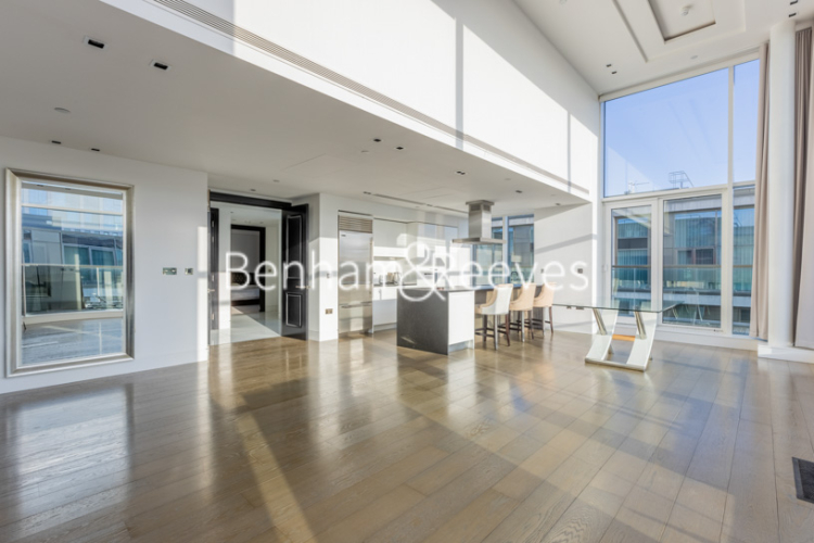 3 bedrooms flat to rent in Wolfe House, 389 Kensington High Street, W14-image 13