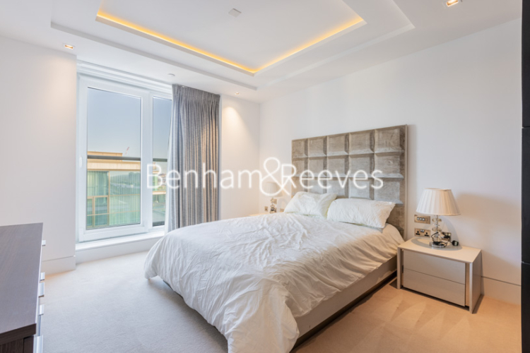 3 bedrooms flat to rent in Wolfe House, 389 Kensington High Street, W14-image 14
