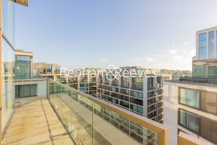3  bedrooms flat to rent in Wolfe House, 389 Kensington High Street, W14-image 17