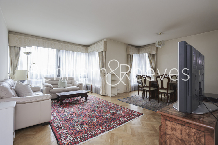 2  bedrooms flat to rent in William Cobbett House, Kensington, W8-image 8