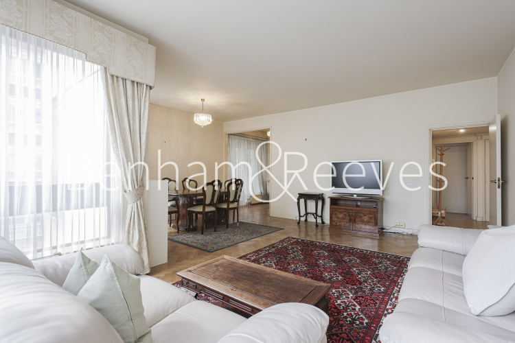 2 bedrooms flat to rent in William Cobbett House, Kensington, W8-image 14