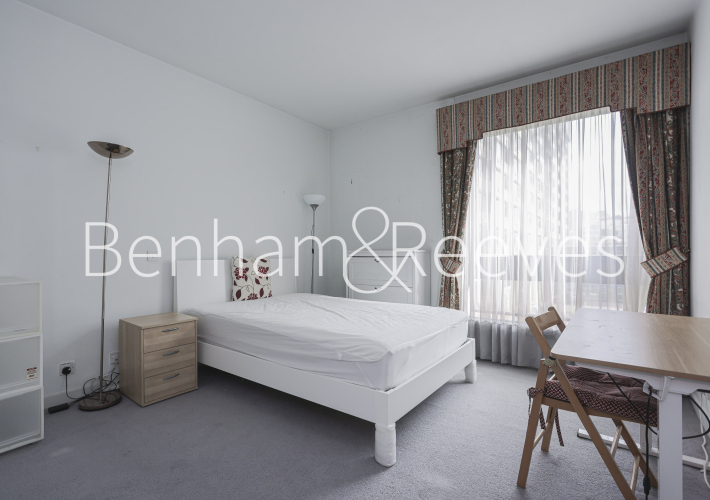 2 bedrooms flat to rent in William Cobbett House, Kensington, W8-image 17