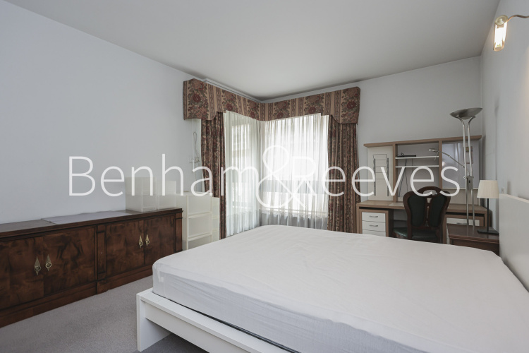 2  bedrooms flat to rent in William Cobbett House, Kensington, W8-image 20