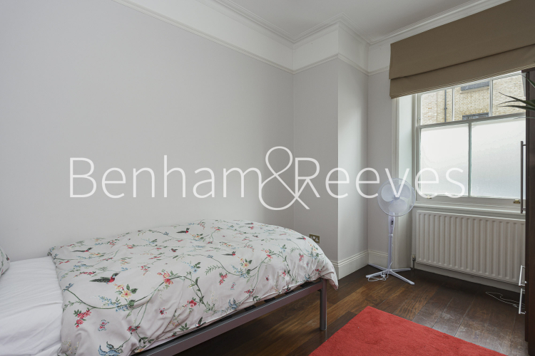 3  bedrooms flat to rent in Abingdon Mansions, Kensington, W8-image 18