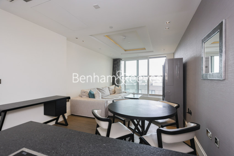 1  bedroom flat to rent in Charles House, Kensington High Street, W8-image 8