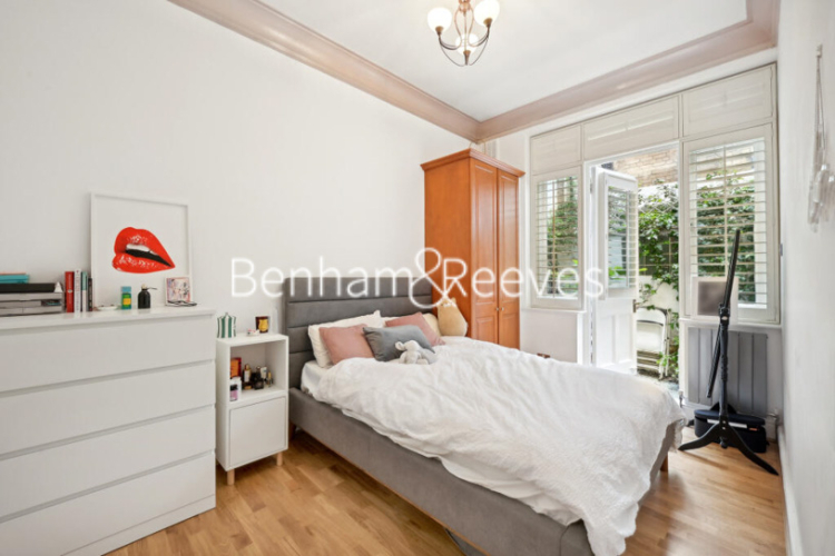 3  bedrooms flat to rent in Queen's Gate, South Kensington, SW7-image 7