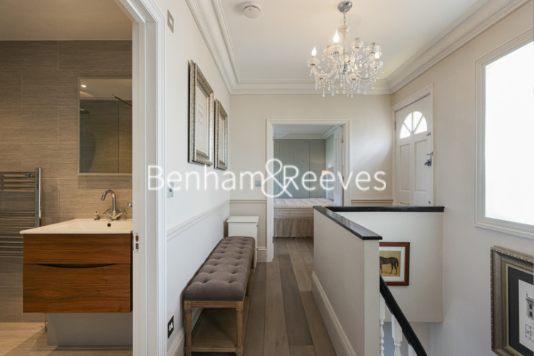 2  bedrooms flat to rent in Troy Court, Kensington High Street, W8-image 23