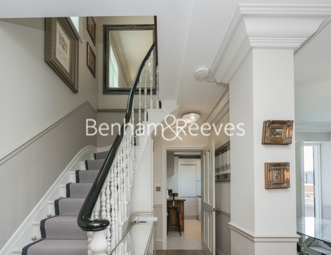 2  bedrooms flat to rent in Troy Court, Kensington High Street, W8-image 26