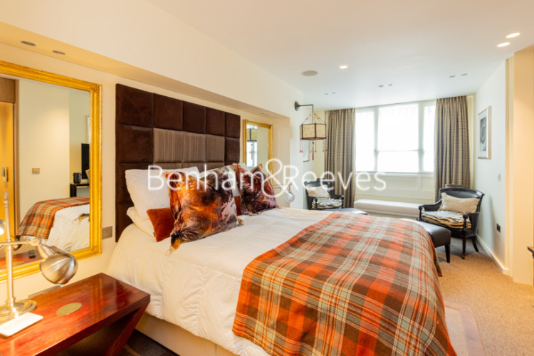 3  bedrooms house to rent in Napier Place, Kensington, W14-image 3