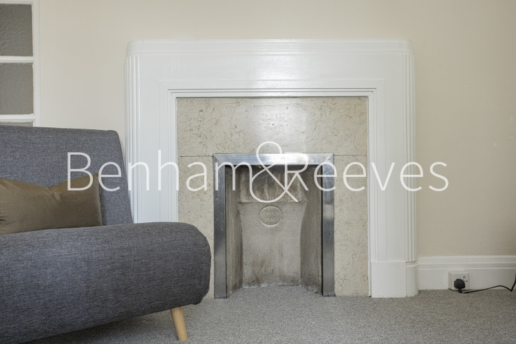 3  bedrooms flat to rent in Redcliffe Close, Kensington, SW5-image 15