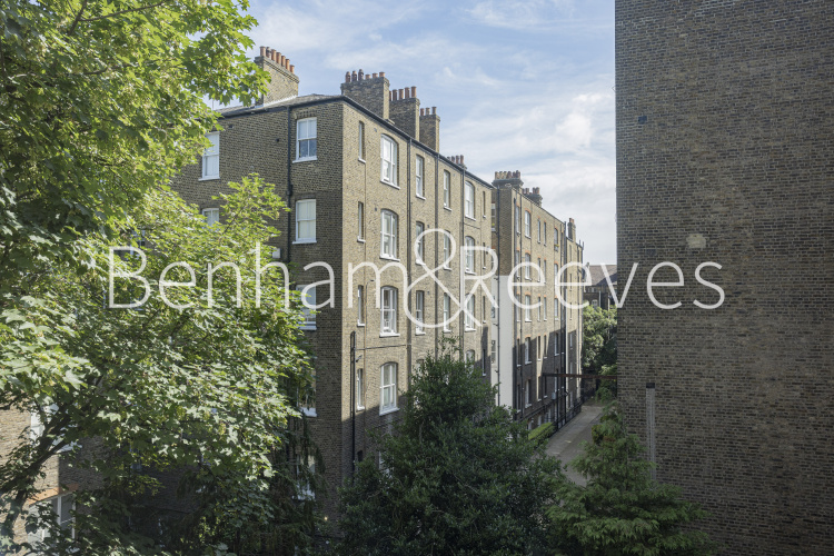 3  bedrooms flat to rent in Redcliffe Close, Kensington, SW5-image 16