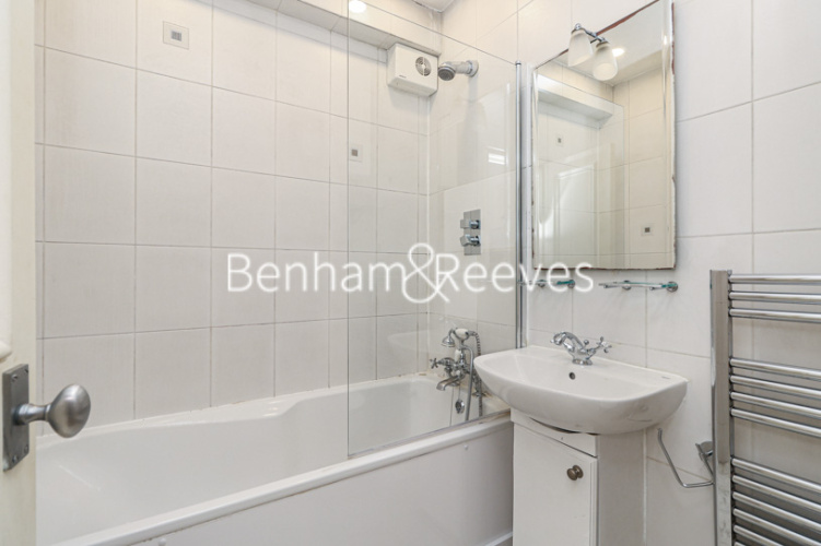 1  bedroom flat to rent in Courtfield Road, Kensington, SW7-image 4