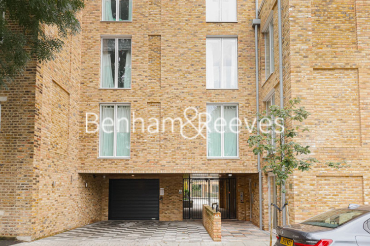 1  bedroom flat to rent in Sinclair Road, Kensington, W14-image 11
