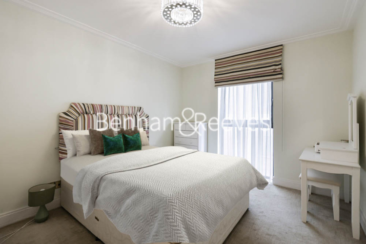 3  bedrooms flat to rent in Kensington West, Kensington, W14-image 7