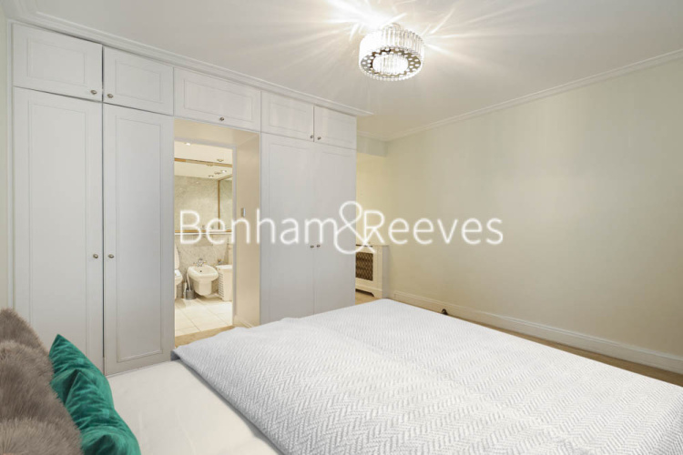 3  bedrooms flat to rent in Kensington West, Kensington, W14-image 11