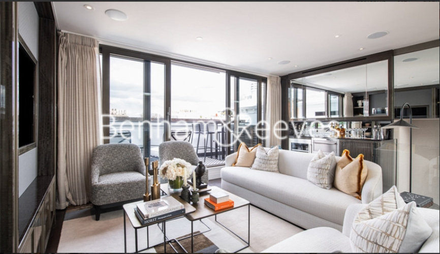 3  bedrooms flat to rent in Prince of Wales Terrace, Kensington, W8-image 1
