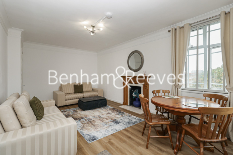 3  bedrooms flat to rent in Leonard Court, Kensington, W8-image 3