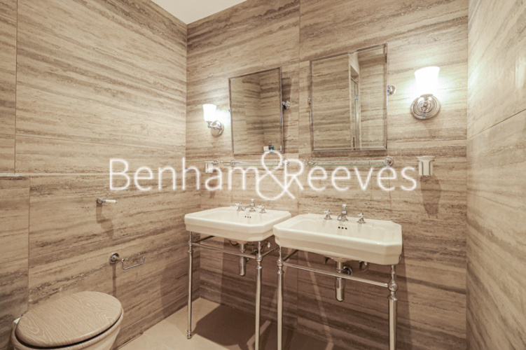 4  bedrooms flat to rent in St Marys Abbots Court, Kensington, W14-image 11