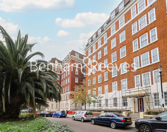 4  bedrooms flat to rent in St Marys Abbots Court, Kensington, W14-image 13