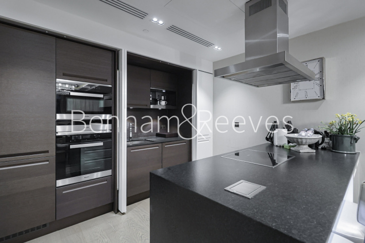 3  bedrooms flat to rent in Bridgeman House, Kensington, W14-image 2