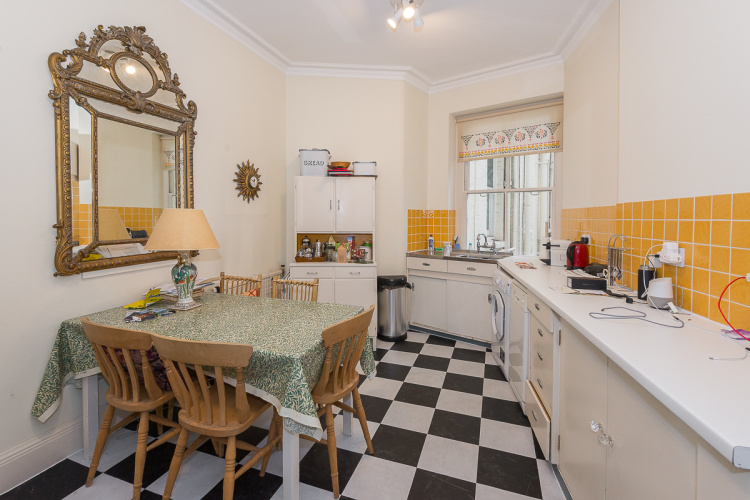 1  bedroom flat to rent in Kensington Court, Kensington, W8-image 7