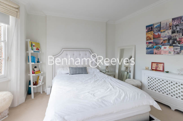3  bedrooms flat to rent in Pitt Street, Kensington, W8-image 14