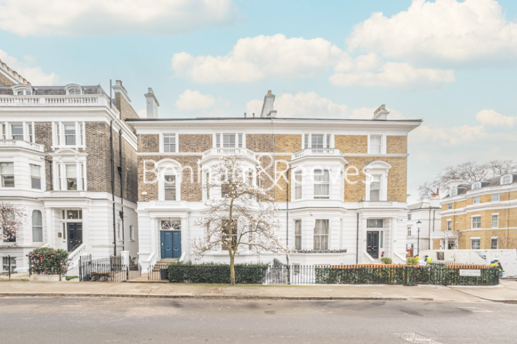 7  bedrooms house to rent in Upper Phillimore Gardens, Kensington, W8-image 11