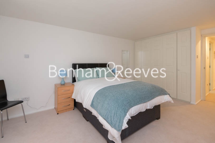 1 bedroom flat to rent in Cromwell Road, Kensington, SW7-image 9