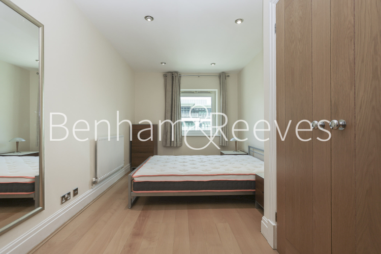 2  bedrooms flat to rent in Warwick Road, West Kensington, W14-image 25