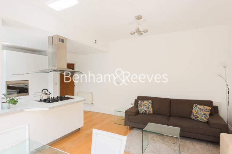 1  bedroom flat to rent in Nevern Square, Kensington, SW5-image 1