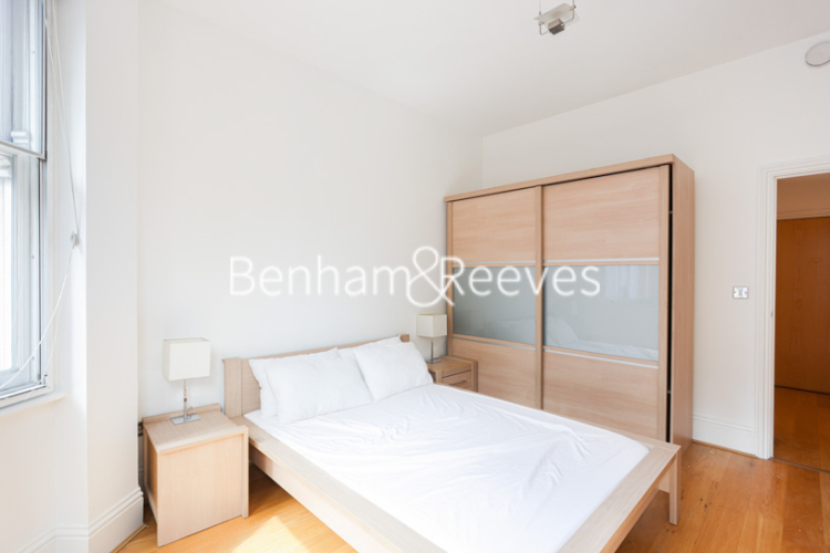 1 bedroom flat to rent in Nevern Square, Kensington, SW5-image 8