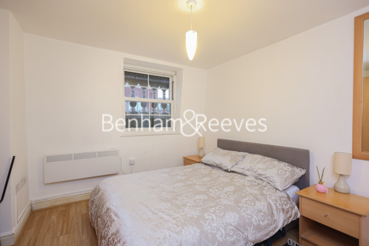 1 bedroom flat to rent in Earls Court Road, Kensington, SW5-image 3