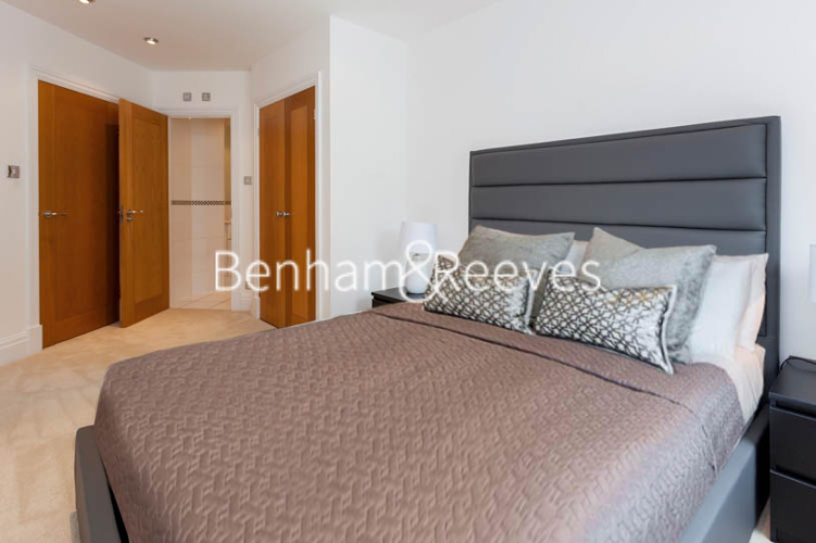 2 bedrooms flat to rent in Warren House, West Kensington, W14-image 3