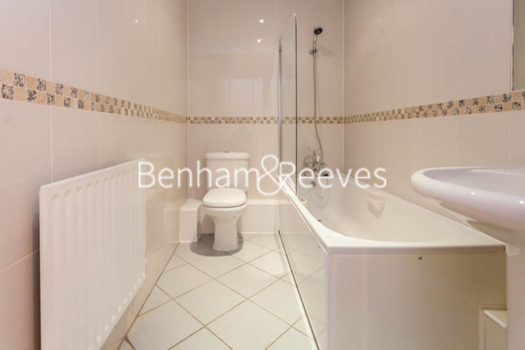 2 bedrooms flat to rent in Warren House, West Kensington, W14-image 4