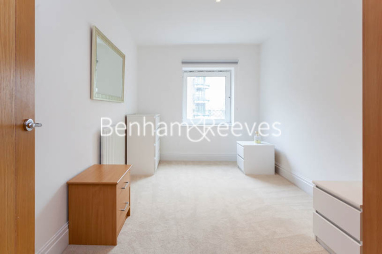 2 bedrooms flat to rent in Warren House, West Kensington, W14-image 10