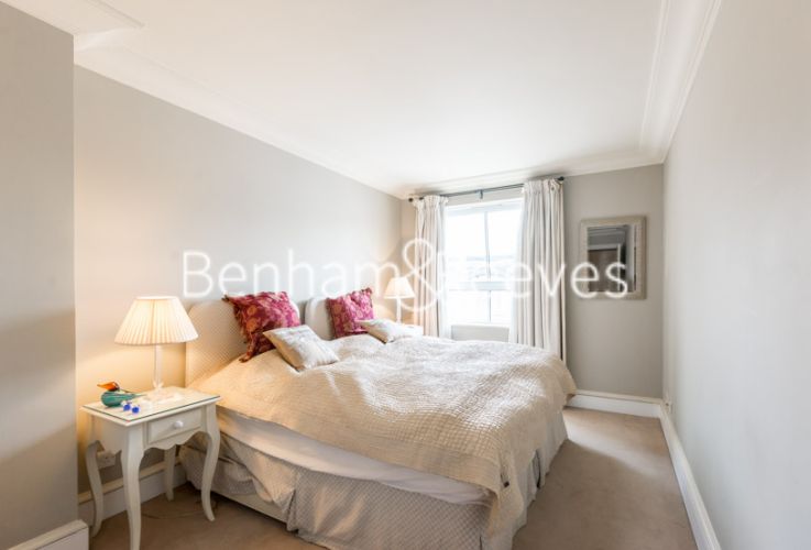 2  bedrooms flat to rent in Wrights Lane, Kensington, W8-image 3