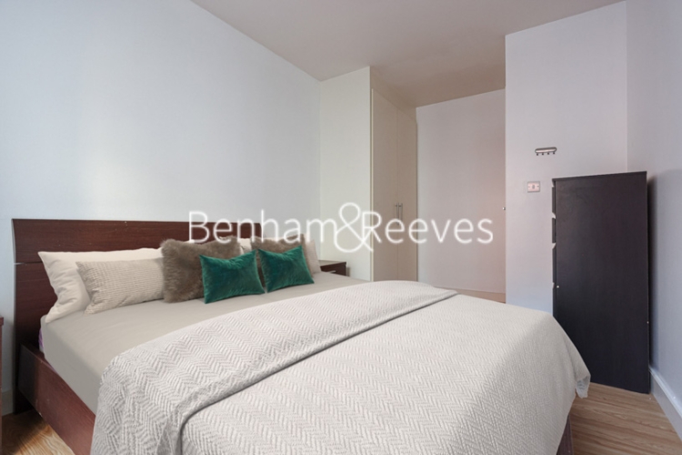 1  bedroom flat to rent in Heritage Avenue, Beaufort Park, NW9-image 4