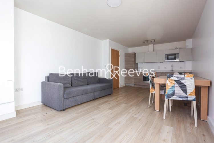 1 bedroom flat to rent in Heritage Avenue, Beaufort Park, NW9-image 12