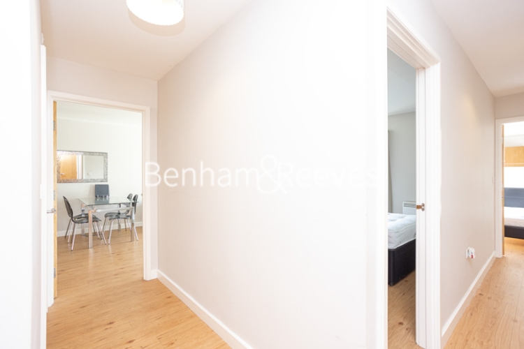 2  bedrooms flat to rent in Heritage Avenue, Colindale, NW9-image 16
