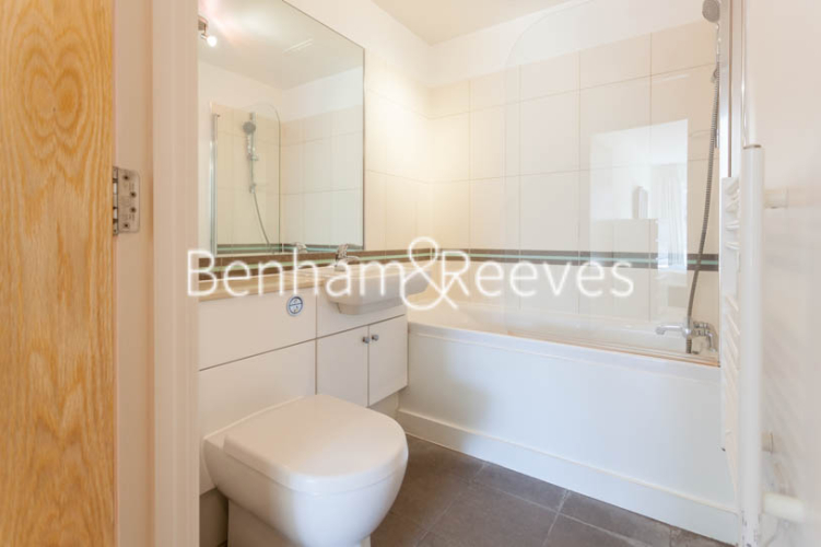 1 bedroom(s) flat to rent in Heritage Avenue, Colindale, NW9-image 4